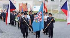 Velitel okrsku Milan Burda slavil navíc padesáté narozeniny, takže my hasičky z Určic jsme pro něj připravili velké překvapení, což vůbec nečekal.