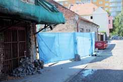 168 Za pití hrozí flastr Před devátou hodinou ranní ve čtvrtek 5. července si strážníci na náměstí T. G. Masaryka povšimli trojice mužů popíjejících alkoholické nápoje.
