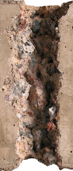 A B C D E F 3 V d = 15.0 cm 3 V d = 23.8 cm 3 V d = 55.0 cm 3 V d = 4.8 cm 3 V d = 7.8 cm 3 V d = 18.8 cm 1 cm Beton OL s kamenivem granodiorit Beton BL PP 2 s kamenivem čedič Obr.
