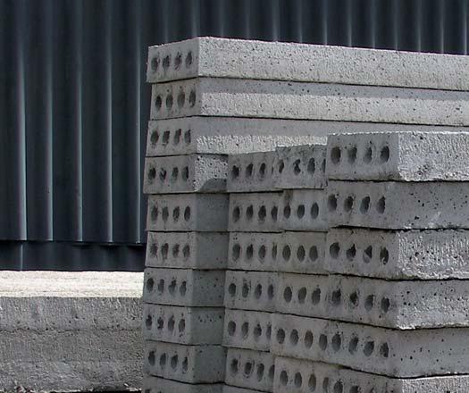 STROPNÍ DESKY PLNÉ = 65, 90 mm ZÁVOD OSLAVANY STROPNÍ DESKY VYLEČENÉ = 140 mm ZÁV. OSLAVANY užitné zat. [kn/m 2 ] L [kg/m ] ks/balení kg/balení užitné zat.