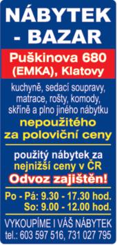 pohledy, rádia, mlýnek, hmož díř, lampu na petrolej, drobný nábytek, chromový lustr, formy na pečení, ka menné hrnce, smaltované nádobí, vše ze staré domác nosti co bylo k dekoraci.