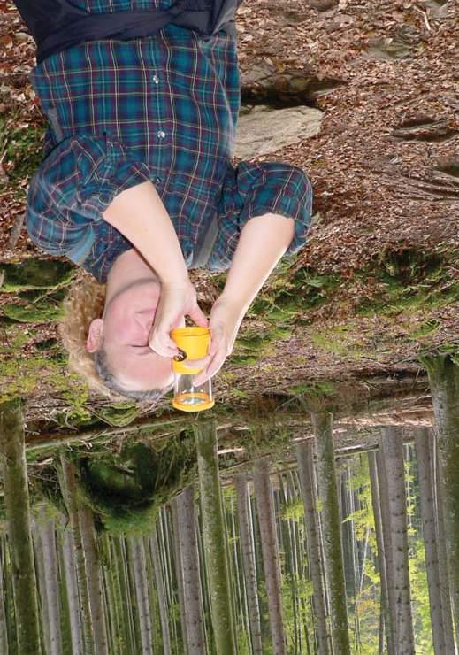 SEV NP Šumava Environmentální výchova v Národním parku a chráněné krajinné oblasti Šumava VÝUKOVÉ PROGRAMY PRO STŘEDNÍ ŠKOLY NP A CHKO ŠUMAVA Kdy: říjen duben Délka programu: 1,5 2 hodiny Představení