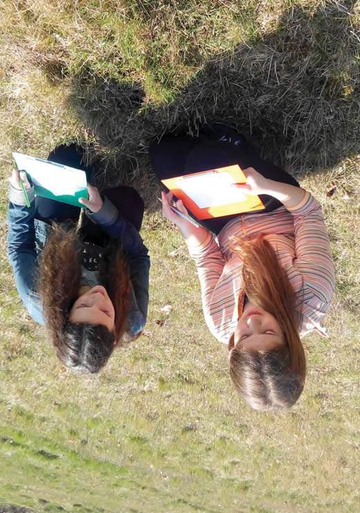 Národní park Šumava je tou nejlepší učebnou pod širým nebem www.npsumava.cz VÝPRAVA K LEDOVCOVÝM JEZERŮM Kdy: říjen, květen červen Délka programu: celodenní Kolik máme ledovcových jezer na Šumavě?