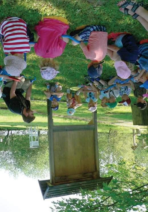 Národní park Šumava je tou nejlepší učebnou pod širým nebem www.npsumava.cz ŽIVOT VE VODĚ Kdy: duben červen Délka programu: 3 4 hodiny Doporučujeme: program vhodný pro děti od 5. tř.