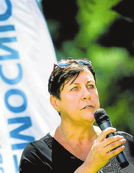 Ve Sviavách jsem kdysi začínal. Znám Liomyšlskou nemocnici i nemocnici v Úsí nad Orlicí, uvedl bývalý minisr zdravonicví.