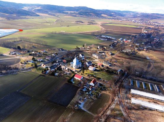 Linhartovy / Lenarcice Opavice / Opawica Obce na česko-polské hranici vznikly v důsledku rozdělení území mezi Rakousko a Prusko v 18. století. Po 2.