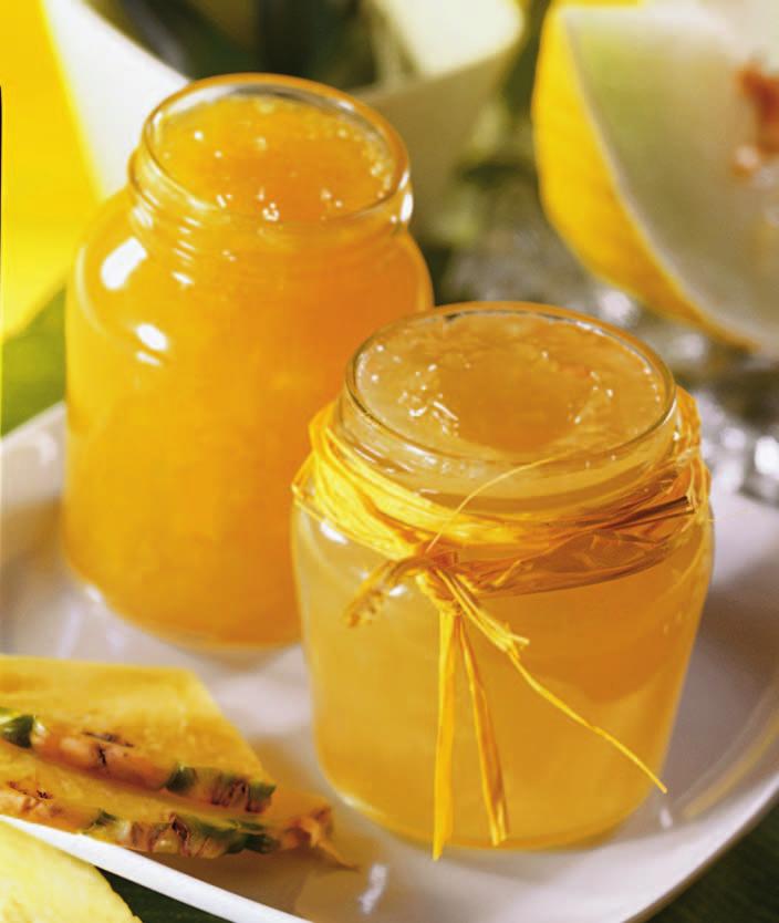 Ananasovo-citrónov dïem (Na 6 sklenic po 375 ml) 100 g duïiny z citrónû (cca 4 citróny) 900 g ananasu