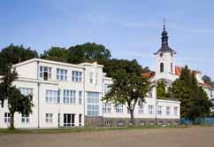 Poslední rozloučení s lazariánskou pohřební liturgií se konalo 2. 12. v kostele sv. Antonína Velikého v Liberci. 9. 12. Řádový den českého velkopřevorství zahájila mše k poctě sv.