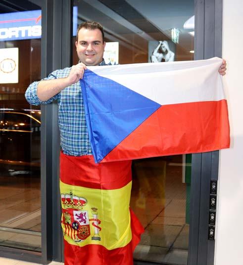 Není to zkrátka žádná revoluce, o které se tehdy všude psalo, nýbrž něco, co tu bylo už dávno. Prodávání kouře. Asi tedy nejste příznivcem tiki- -taka Je to tak trochu kravina.