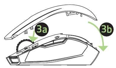 3. Nasaďte zpět horní kryt myši Razer Orochi. Ověřte si prosím, že je kryt dobře zajištěn. 4. Zapněte myš Razer Orochi. 5. Prosím ujistěte se, že je u Vašeho počítače aktivována technologie Bluetooth.