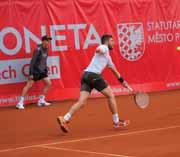 Organizátoři na něj ukázali poté, co se jim dva dny před uzavřením pavouka odhlásil z rodinných důvodů původně avizovaný Nicolas Almagro z Španělska. Momentálně 75.