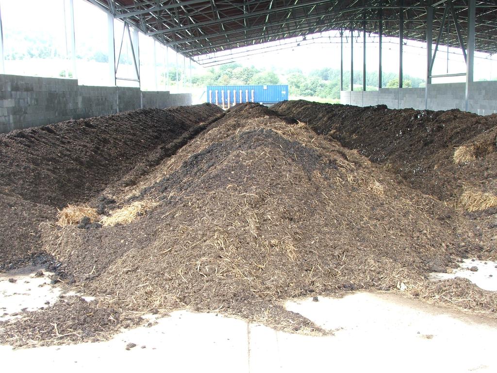 13: Kompost ze směsi slámy a separátu bioplynových stanic Pro účely posouzení možností energetického využití separátu