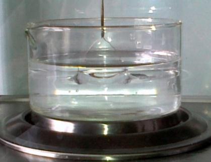 Voda Cyklohexan Cyklohexan-H 2 O Heptan Heptan-H 2 O -Brom- Naftalen 1-Bromnaftalen -H 2 O 2.3.5.2 Naměřené hodnoty Měření probíhalo při 20,0 C, délka kroužku byla 59,8 mm.