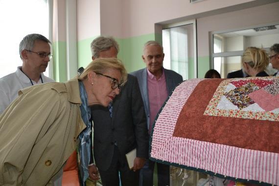 především rodiče nedonošených dětí. Realizace projektu trvala od 2. 3. 2015 do 30. 4.