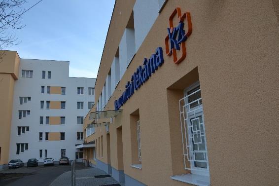 Komplexní onkologické centrum (KOC) Od roku 2014 proběhly rozsáhlé rekonstrukce KOC v ústecké Masarykově nemocnici i ve spolupracujícím pracovišti chomutovské nemocnice.