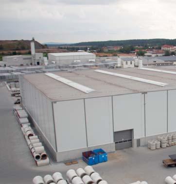 Kromě hlavního výrobního areálu společnost B&BC provozuje ještě 3 samostatné výrobny transportbetonu: - V obci Zruč, 8 km severně od Plzně.
