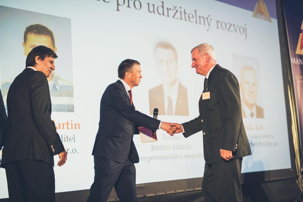 Soutěž MANAŽER ROKU nově ocenila manažery za inovace pro udržitelný rozvoj Že to byl dobrý nápad, to už potvrdila řada těch, kteří se zúčastnili 20.