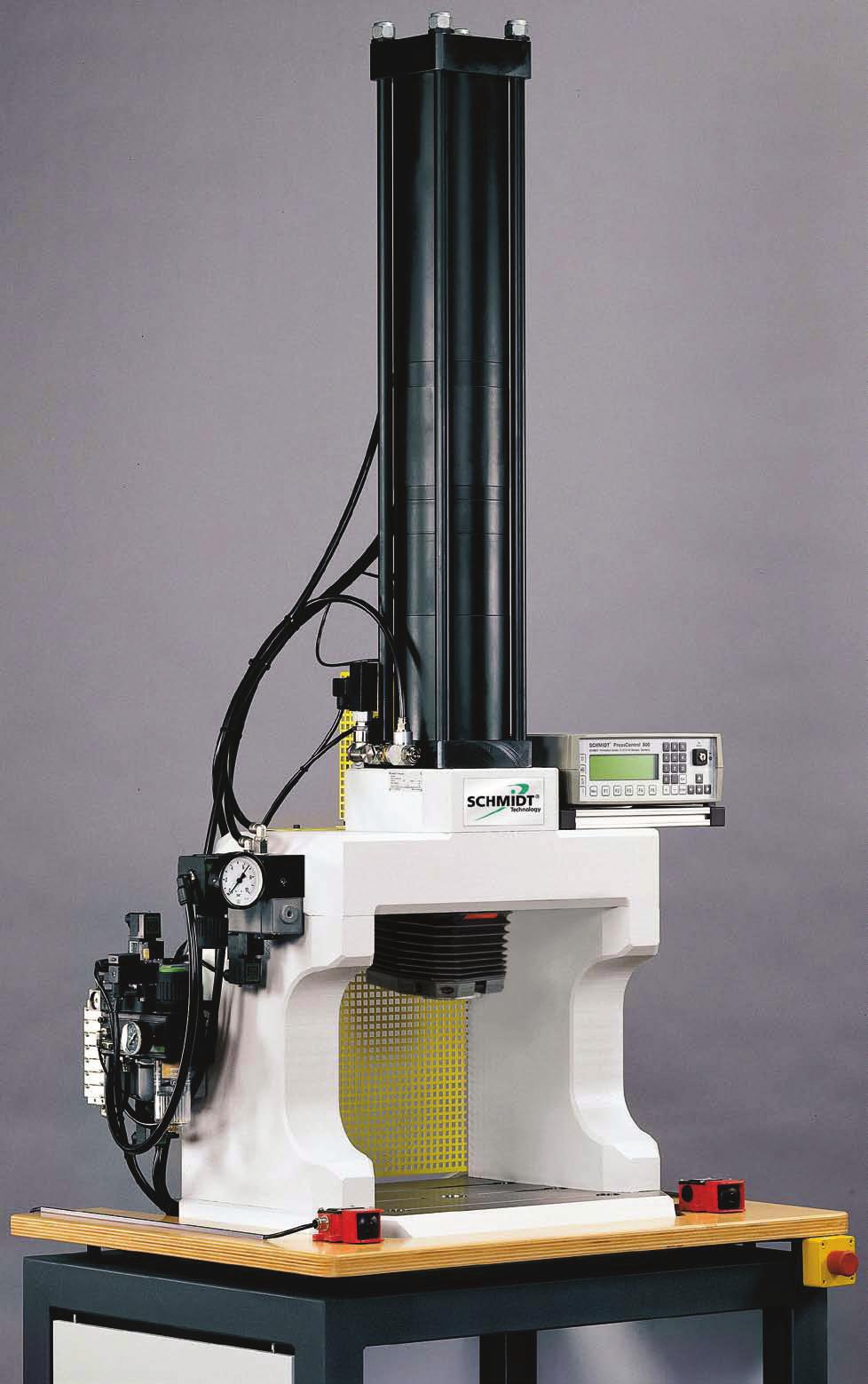 SCHMIDT HydroPneumaticPress Portálová konstrukce