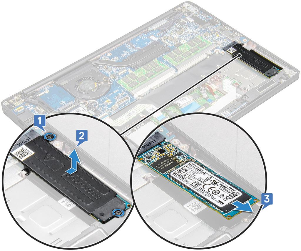 Montáž disku SSD PCIe 1 Vložte kartu PCIe disku SSD do jejího konektoru. 2 Přes kartu PCIe disku SSD namontujte držák disku SSD.