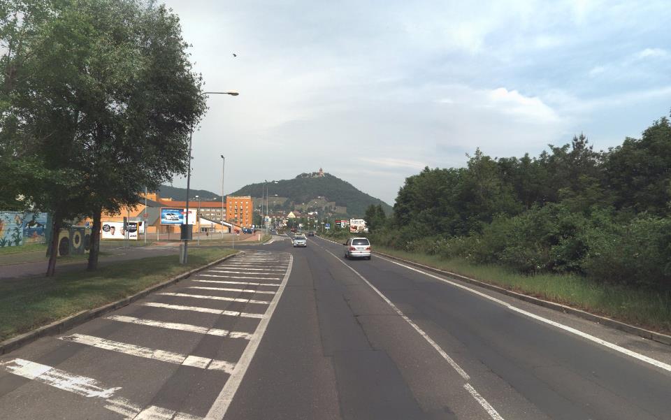 kde sice není vedena cyklistická trasa, ale cyklisté trasu využívají. Rizika týkající se intenzity dopravy existují např.