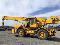 pěkné pneu, 850.000 Kč+DPH Terex TW85, r.v.