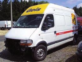 900 Kč Peugeot Boxer 2.2HDI BUS, RV 2006, 200.