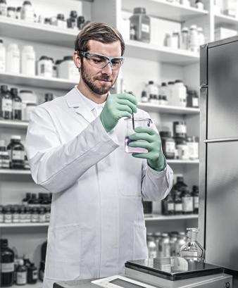 Chemická rizika Jednorázové ochranné rukavice Produktová řada uvex u-fit nabízí kvalitní jednorázové ochranné rukavice, které zaručují vysoký stupeň bezpečnosti a funkčnosti.