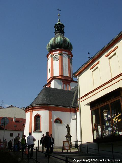 Místecký kostel sv. Jakuba dominující náměstí Svobody je nejstarším ze tří místeckých kostelů. První dochovaná zpráva o kostele v Místku pochází z r. 1582, kostel byl tehdy zasvěcen sv. Mikolášovi.
