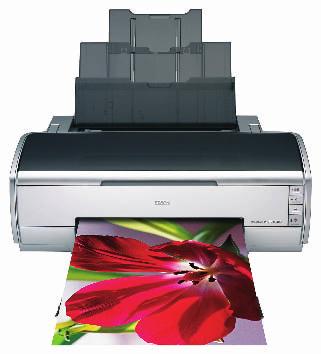 Svět tisku 11/2005 31 Produkty Epson Stylus Photo R2400 Dostupná profesionální tiskárna Epson Stylus Photo R2400 představuje momentálně cenově nejdostupnější cestu k použití nových inkoustů