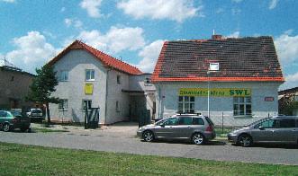 Profil tiskárny Svět tisku 11/2005 74 Ofsetová tiskárna SWL Pokud bychom chtěli nalézt příklad úspěšné firmy, která je typickým představitelem malého a středního podnikání v polygrafii, neměli bychom