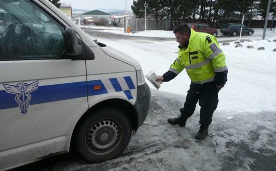 Síť uzávěr v případě RMU se na výstupu z kontaminované oblasti zřizují monitorovací místa, na kterých se provádí měření dávkových příkonů a povrchové