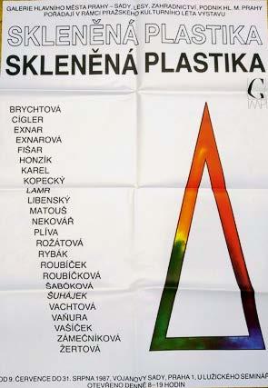 11 Čtyři pískovcové plastiky Jana Kavana s názvy Jaro, Léto, Podzim, Zima byly z Vojanových sadů odvezeny v roce 1988.
