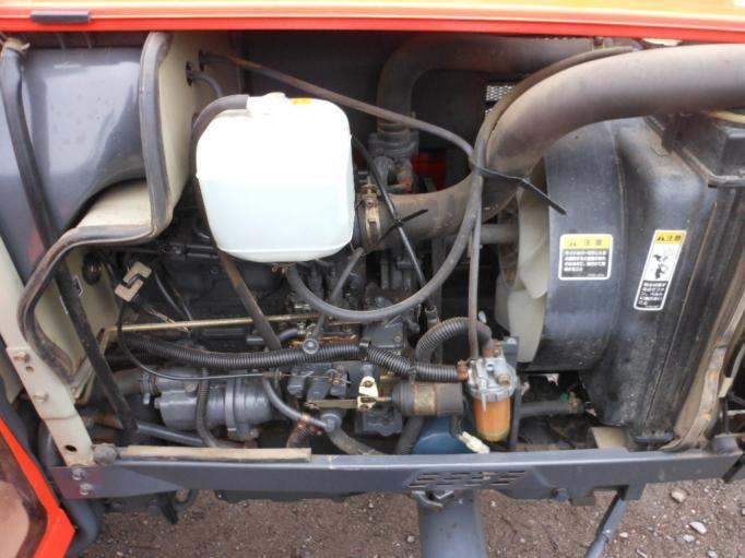 Filtr olejový motor ( olej 10W40 ),