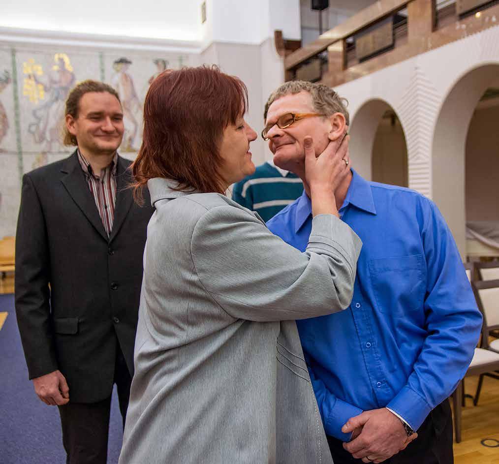Nejčastěji se jedná o potraviny, které zasytí těstoviny, mouka, luštěniny, instantní potraviny, ale i pochutiny apod.