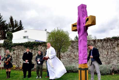 Aleš Jaroš, vedoucí SSLD noclehárna samaritán Adresa: Moravní 936, 765 02 Otrokovice Tel.: 577 925 083, 605 564 039; E-mail: samaritan@otrokovice.charita.cz Vedoucí: Mgr.