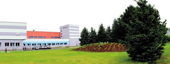 SOVAK Časopis oboru vodovodů a kanalizací, číslo 9/2014 strana 3/259 Teoretická dávka se počítá z obsahu Fe +2 a Mn dle vzorce (námi sestaveného dle stechiometrie ozonizačních reakcí a platného jen
