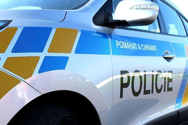 Co, kde, kdy.. Karlovarští kriminalisté zahájili trestní stíhání 37letého muže z Karlových Varů, kterého obvinili ze spáchání přečinů výtržnictví a ublížení na zdraví.