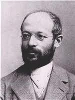 Georg Simmel (1858 1918) Formální sociologie Formy zespolečenštění základní formy společenských vztahů, které jsou neměnné v čase a