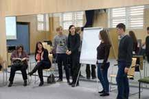eljub Club DDM Jihlava Dům dětí a mládeže Jihlava Koordinátor projektu: Mgr. Klára Lysová mladí lidé ve věku 13-30 let Jazyky: německý jazyk www.eljub.eu O organizaci: Dům dětí a mládeže Jihlava je středisko volného času zřízené Statutárním městem Jihlava.