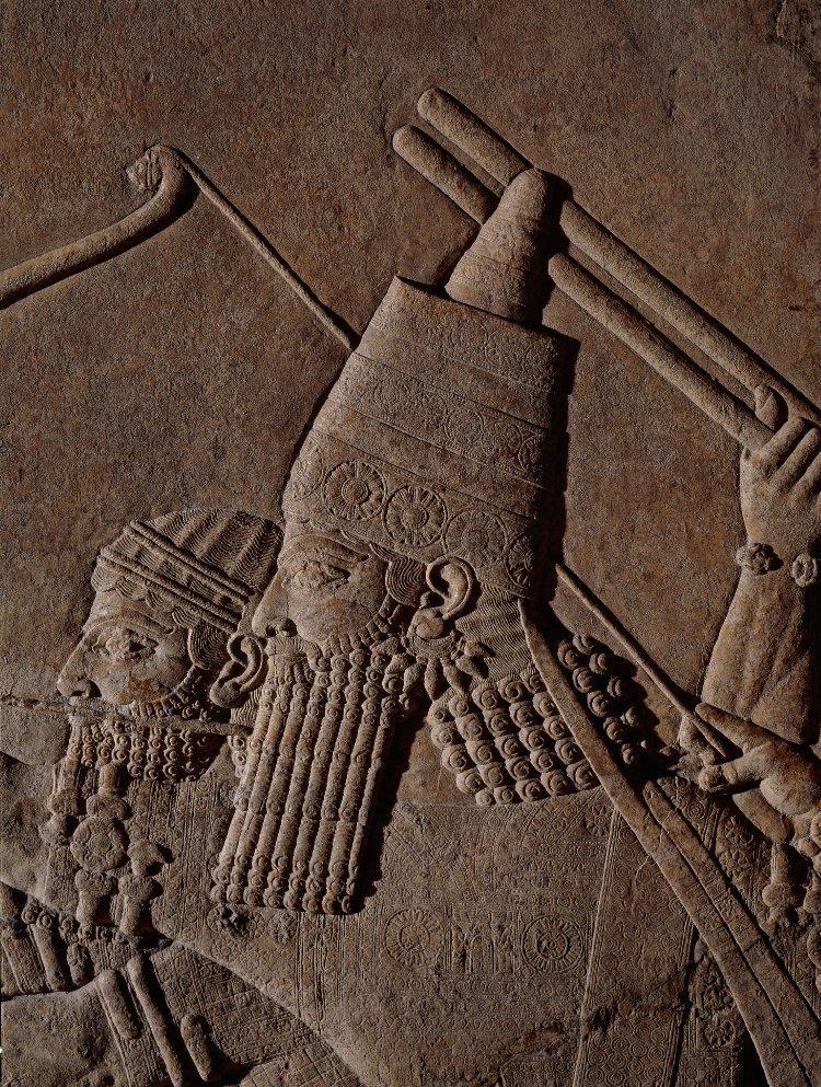 9. PŘÍLOHY Příloha č. 1: Aššurbanipal při lovu lvů. 305 305 http://www.britishmuseum.