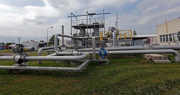 2.5 Podzemní zásobníky plynu innogi Gas Storage Innogi Gas Storage provozuje pět ze šesti svých zásobníků na jižní nebo severní Moravě a všechny využívají pro skladování plynu geologické struktury,