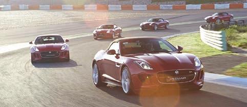 Jaguar Experience nabízí řadu jedinečných příležitostí, jak na vlastní kůži zažít ten pocit, když z vozu Jaguar dostanete maximum.