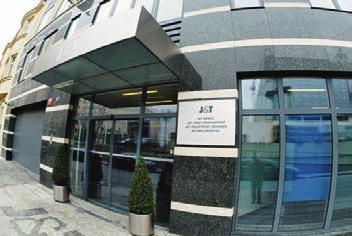 Rusku. Podle informací týdeníku Euro se u Rusů setkala s úspěchem odměna ve formě ubytování v hotelích skupiny J&T v Moskvě, Bratislavě a Tatrách, ale především pak v hotelích CPI v Praze.