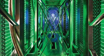 12 Euro 4 27. ledna 2014 monitor technologie POČÍTAČE IBM se zbavilo výroby serverů GLOSA Kdopak to šmíruje?
