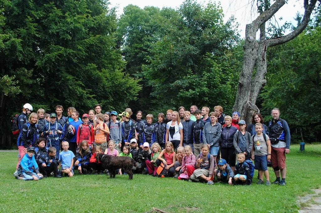 Výroční zpráva 2013 7. Členská základna Díky úspěšné náborové činnosti našich trenérů se k nám za rok 2013 přidalo 33 nových členů, převážně žákovských kategorií.