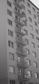 Zakázková výroba balkonových prefabrikátů Litice Výrobní závod L max (cm) Slouží jako nosná konstrukce balkonů, na které se provádí další úpravy (zábradlí, podlaha atd.