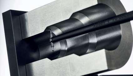 raménkem s 2 µm hrotem udržuje snímač PGI NOVUS ISO doporučený tlak <75 mgf.