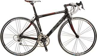 Zapletená kola jasně vedou Mavic před Campagnolem. Vysoké ráfky u některých modelů je předurčují spíše na časovku, ovšem vyloženě časovkářské speciály jsme zařazovali, takže hurá na silnici.