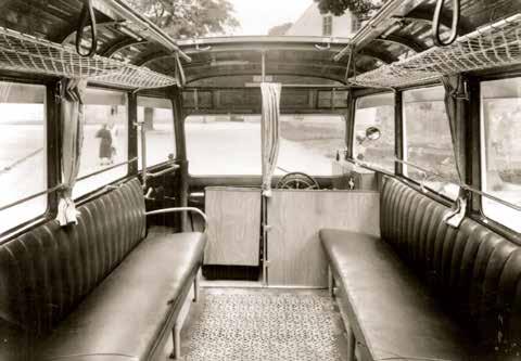 Zbývajících jedenáct autobusů Tatra 82 dodala v roce 1937 Československým státním drahám karosárna Sodomka Vysoké Mýto včetně Podkarpatské Rusi.