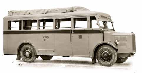 V roce 1932 nakoupily ČSD celkem deset autobusů Tatra 27. Pět jich bylo vyrobeno přímo v Kopřivnici (viz snímek) a dalších pět kusů karosoval Hartman v Jaroměři.
